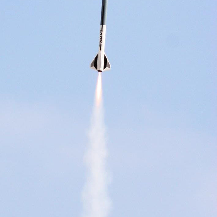 Enerjet by AeroTech Mustang™ Mid-Power Rocket Kit - 89010 – AeroTech ...